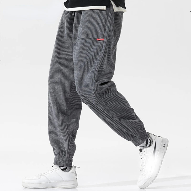 2026 Spring Casual Loose Corduroy Solid Color Harem Pants Man Pockets All Match Fashion Male Trousers Streetwear Clothes 260917