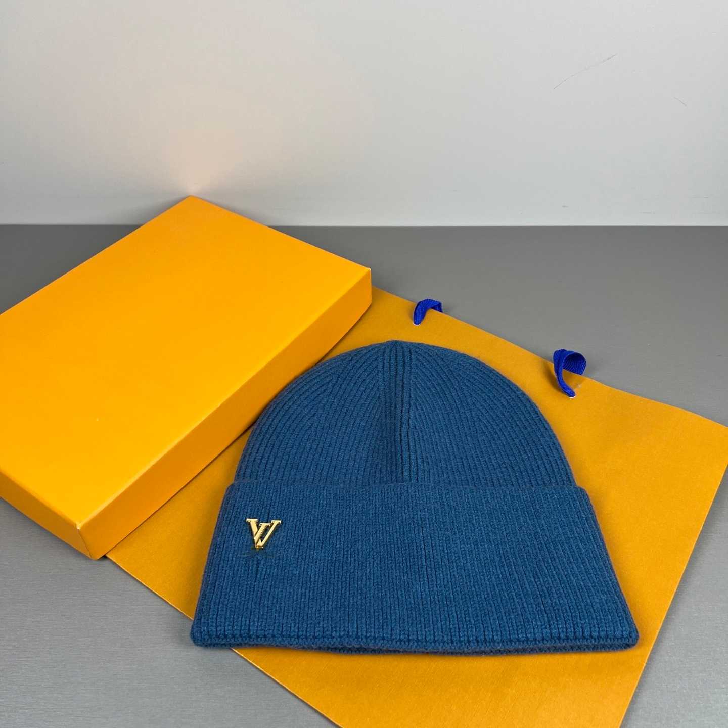 2026 new Luxury Knitted hat For Men Women Fashion Designer Bucket Hat Travel Casual Hat High Quality Letter L Pattern Hats Designers 10A Women beani