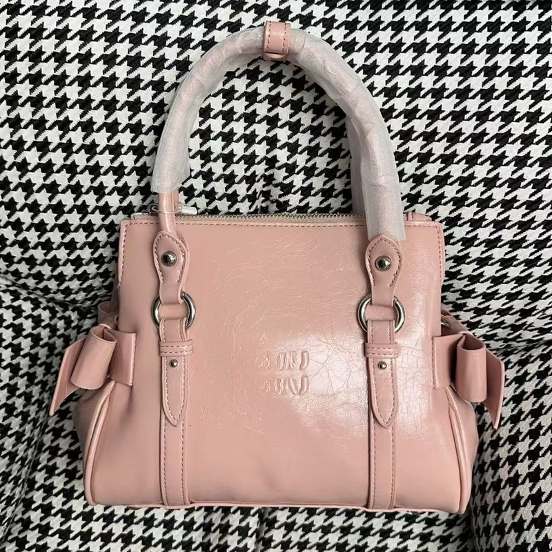 Muilies Tote Bags Designer Handbags For Women Bow Vintage Large Tote Versatile Fashionable Oil Wax Leather Biker High End Shoulder Crossbody Work Ba