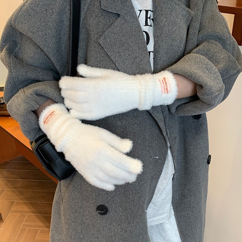 Japanese Xiaohongshu Same Style Plush Women Winter Warmth Cold Protection Long Gloves Touchscreen Warm and Cozy for Playing in the Snow
