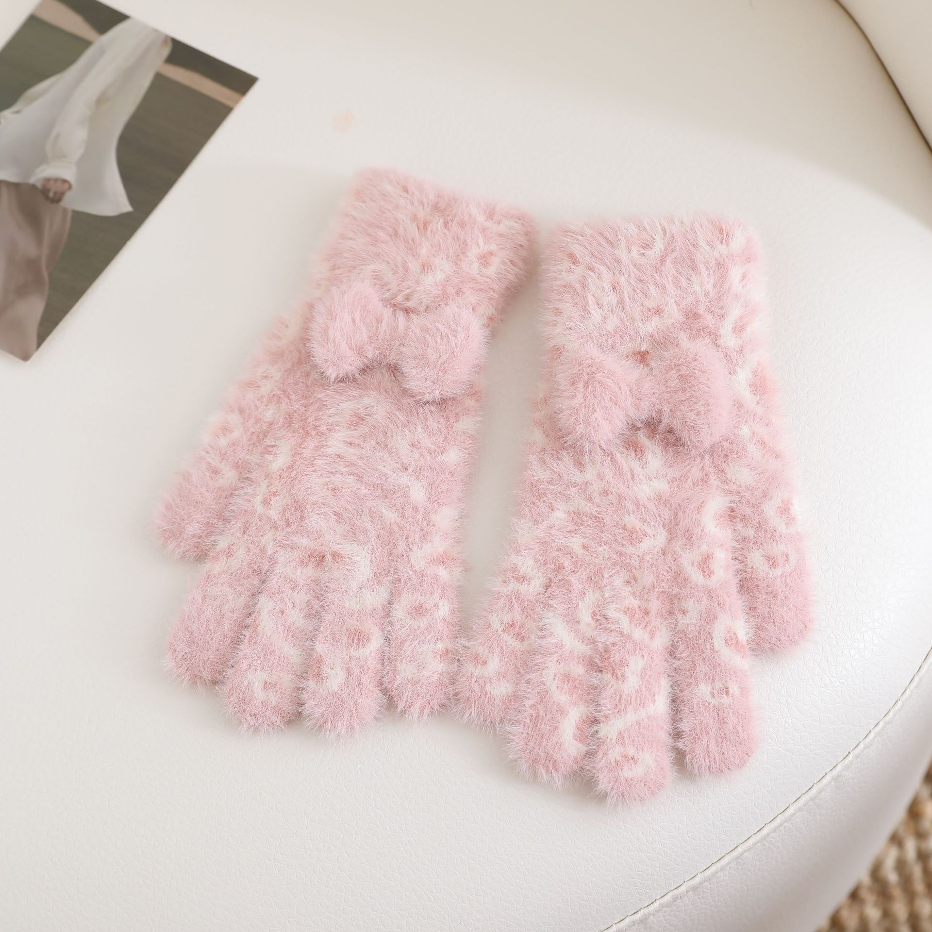 Korean Style Autumn Winter Warm Women Cute fashion Bowknot Leopard Print Split Finger Knitted Gloves Mittens