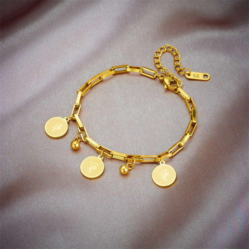 European and American Korean Version Internet Celebrity Trendy Titanium Steel Hip-Hop Personality Fashion Retro Queen Avatar Round Plate Bracelet