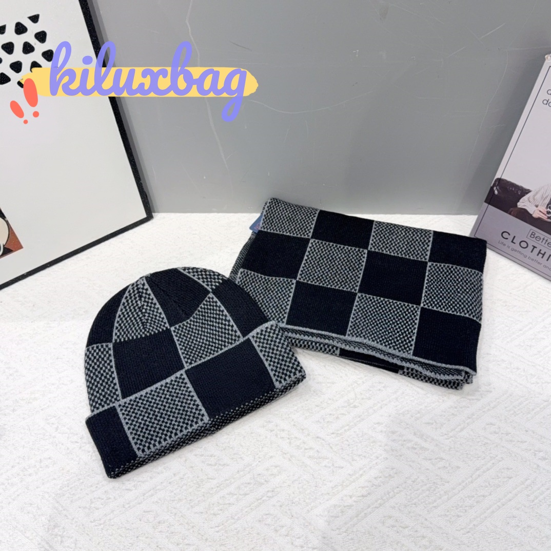 Classic Check Plaid Knit Beanie Scarf Set Unisex Checkered Knit Hats & Scarves Sets Winter Warm Soft Knitted 2 Pieces Set For Men Women Cold Weather