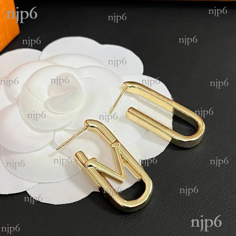 Gold Plated Charming Love Autumn New Women Elegant Gifts Earrings Classic Designer Brand Jewelry Winter Fashion Accessories
