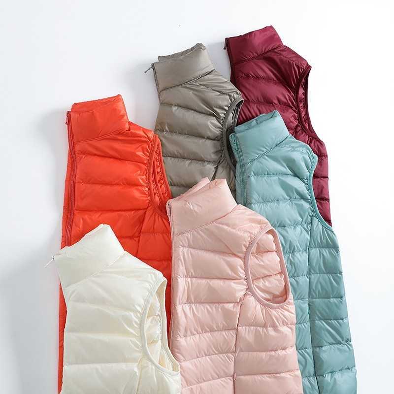 Sleeveless 12 Colors Puffer Women Jacket 2023 New Arrivals Autumn Spring Female Fashion Office Lady White Duck Down Vest Coat H260917