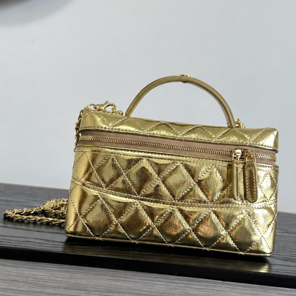 Cosmetic Train Case Textured Lambskin Double Zip Top Handle Shoulder Crossbody Bag for Travel and Weekend Outings Top-Tier Designer Bag