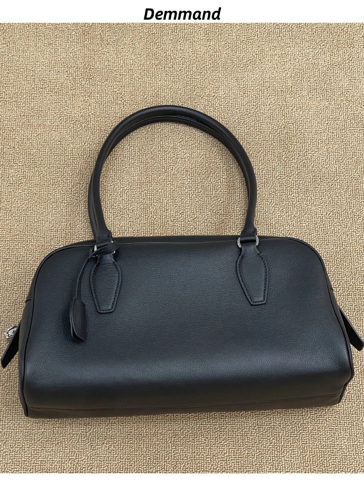 Top Layer Cowhide Bowling For Women, High-End Feel, Large Capacity, Commuter Shoulder Underarm Bag, Boston Handbag, Pillow Bag Fashionable Luxury Ha