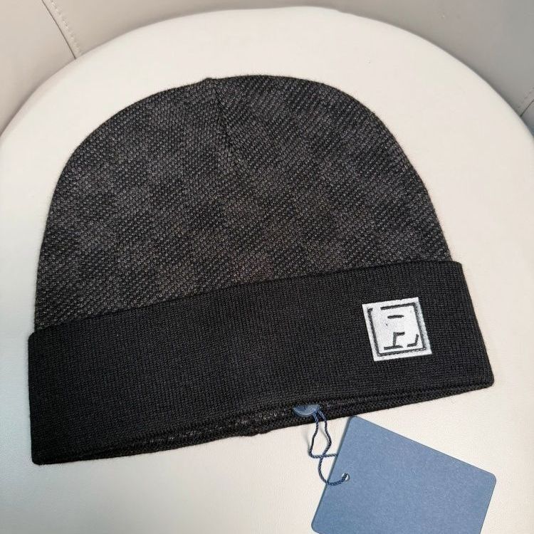 Winter knitted beanie designer cap fashionable bonnet dressy autumn hats for men skull outdoor womens hat cappelli travel skiing wholesale price Kni
