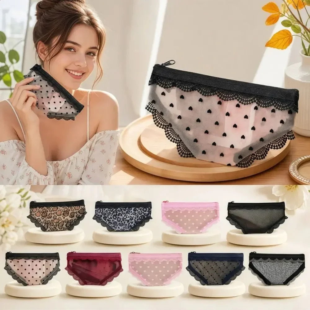 Unique Briefs Shape Cosmetic Bag Mesh Transparent Makeup Storage Pouch Y2K Lace Heart Toiletry Bag Storage for Travel 260916