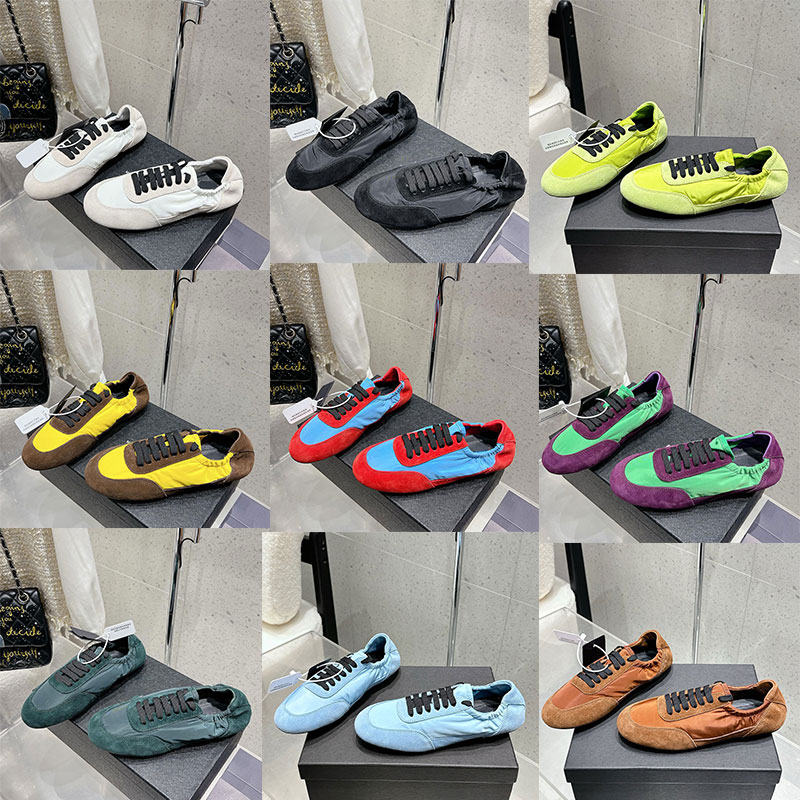 Ladies Sneaker Designer German Army Trainers Womens Paris Fashion Show Sneakers Thickened Insole Lambskin Flat Shoes Daily Commute Classic Item Size