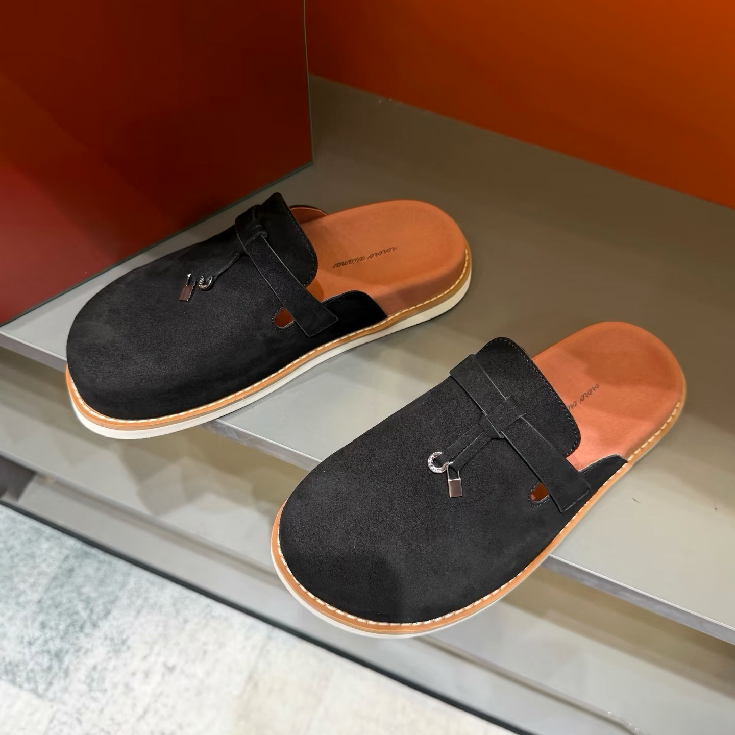 Summer Beach pool slide Mule luxury slip-ons brown High quality half slipper Designer sandale Home shoes Flat Outdoor travel sandals slippers mens S
