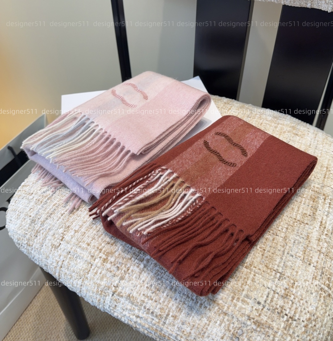 Designer Scarf 180*35cm Wool Blend Knit Scarf Embroidered Scarves Fall Winter Couple's Shawl and Neck Warmer Scarves 2026 New
