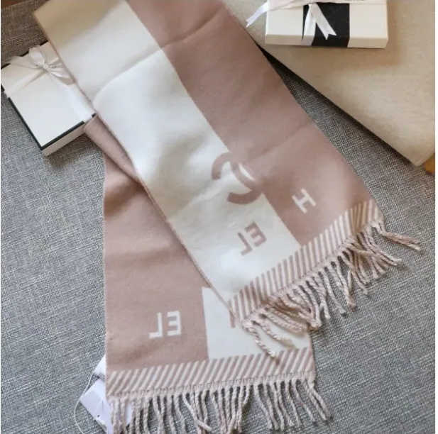 New top Women Scarf Cashmere party beach Man Scarves For Winter Womens and mens Long shawl Warm with Alphabet print warm scarf % S260917S7ST