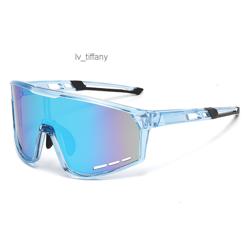 2026 New Designer Luxury Brand New Women's Sports Sunglasses Men's Personalized UV Resistant Large Frame Sunglasses Driving And Cycling Su