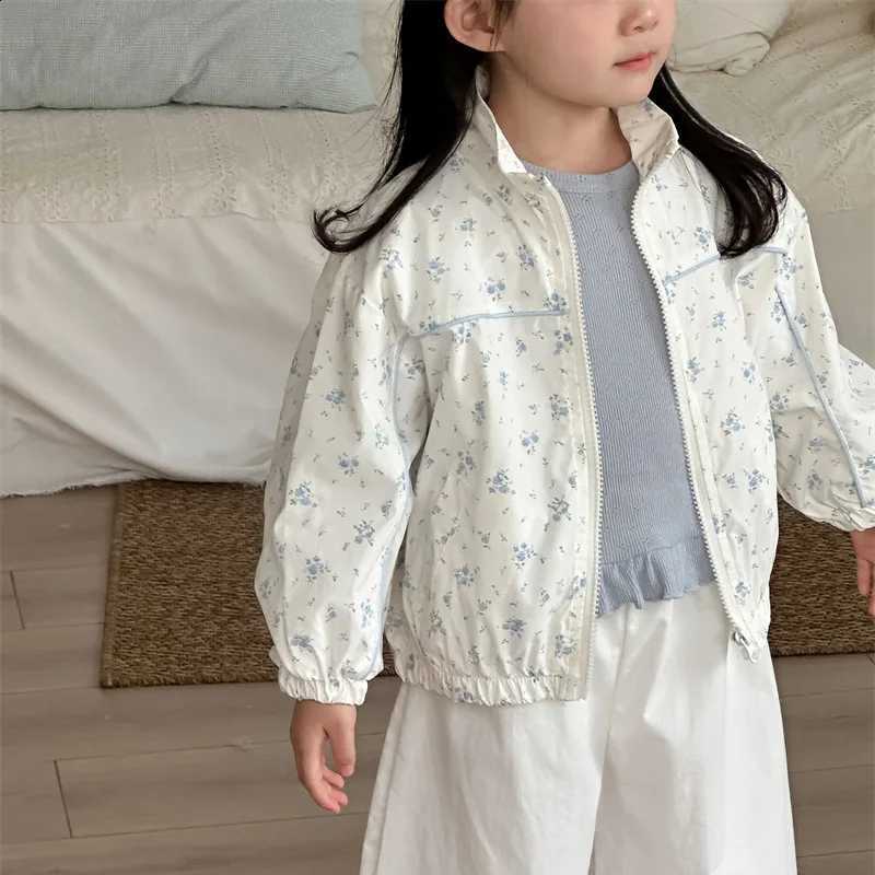 Version 2026 Korean Spring New Products Children's Floral Strips Baseball Jacket Girls Baby Fresh Zipper CardiganT260916