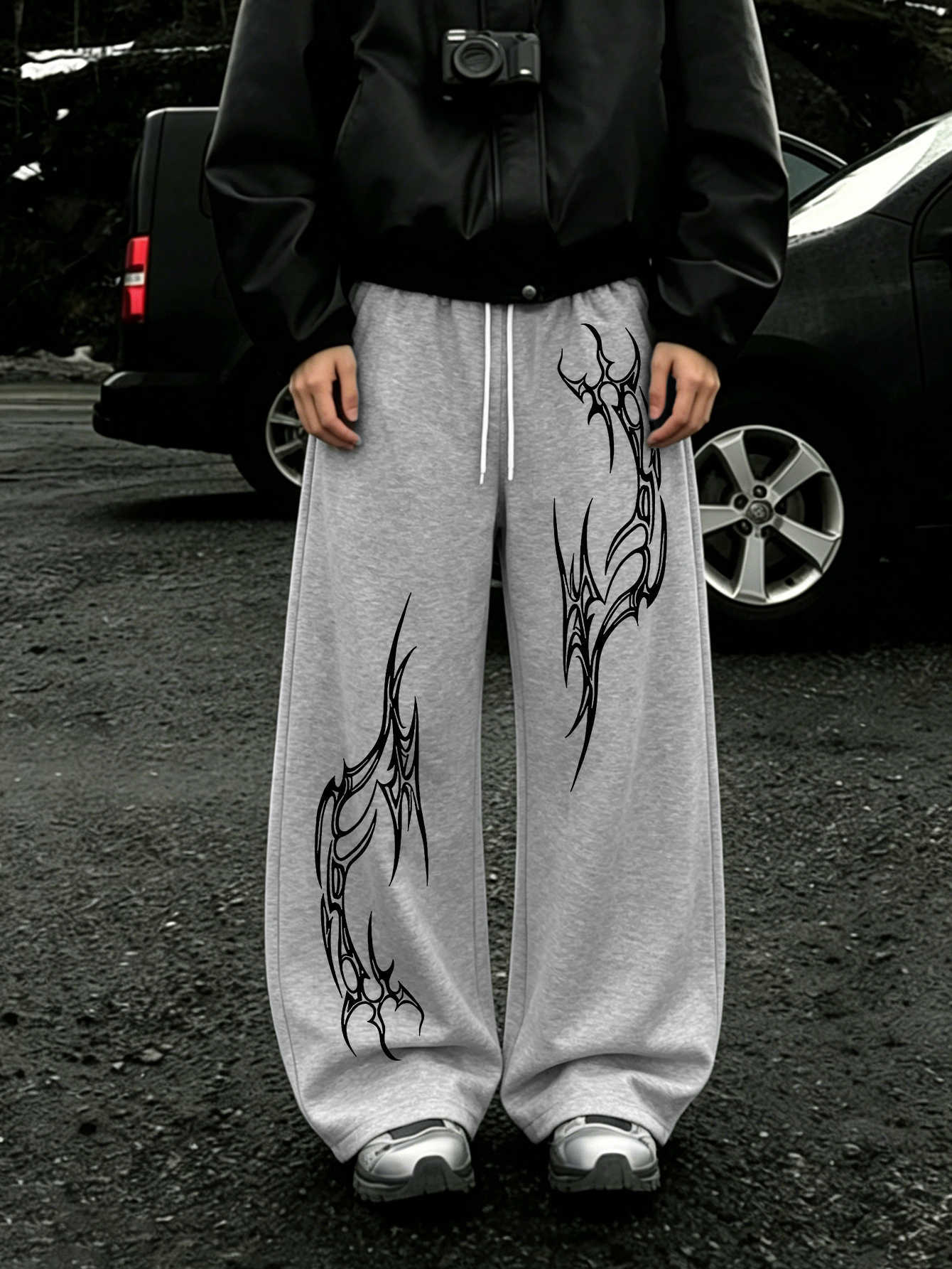 Dark Men Y2K Streetwear Sweatpants Gothic Tribal Symmetrical Thorn Flame Graphic Drawstring Loose Wide Leg Jogger PantsT260917