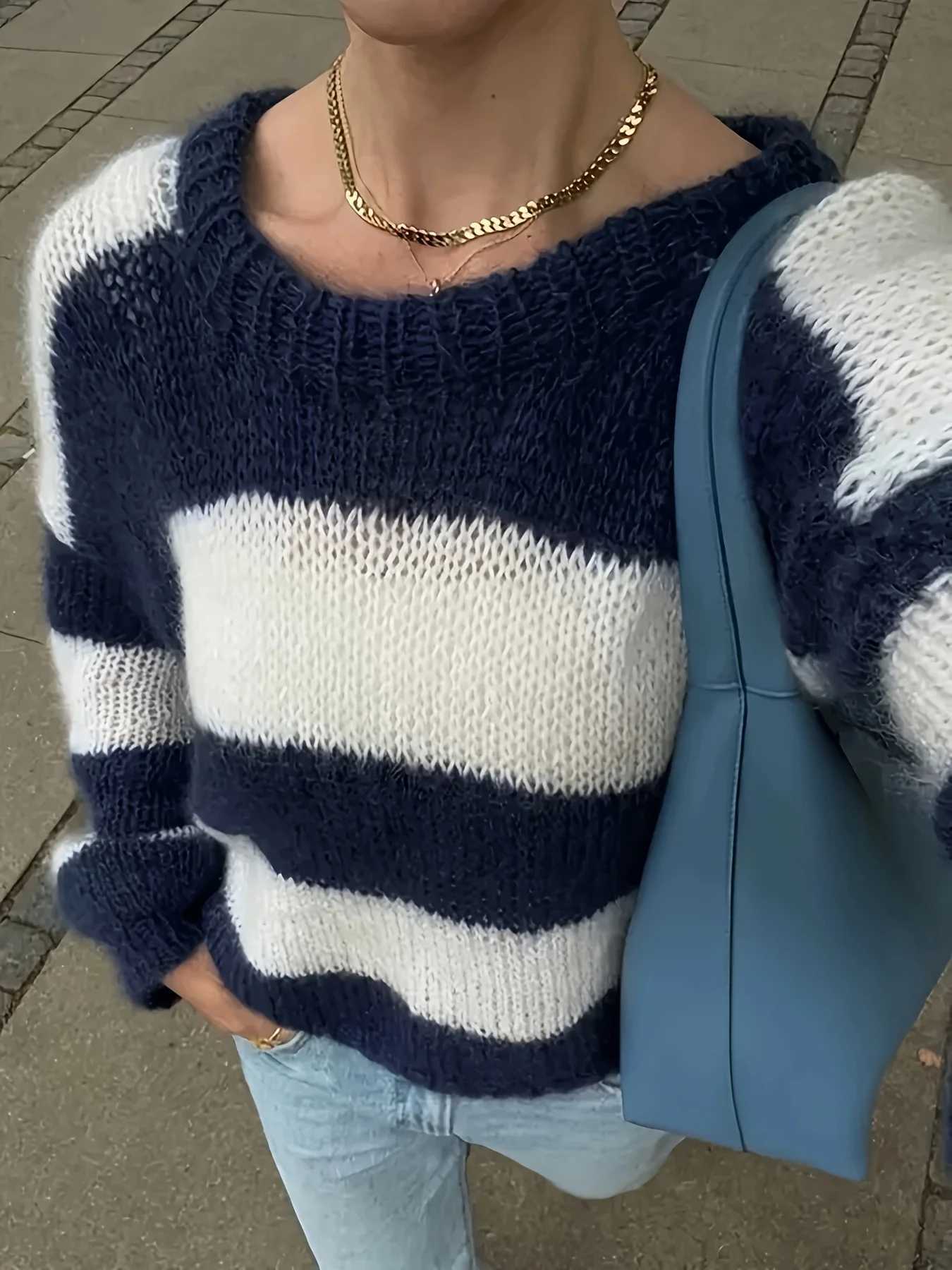 Women's round neck long-sleeved striped knit sweater top casual and relaxed style autumn and winter style. S260917CMM4