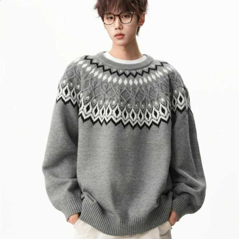 High-end Fashionable New Versatile Style Thickened Base Knitted Pullover Fair Braided Round-neck Sweater for Men Winter J260916