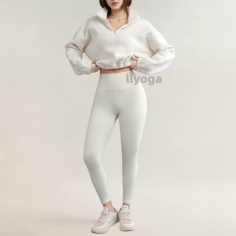 Designer yoga set breathable and high-elastic coral fleece sports suit sports bra short jacketrunning and fitness three-piece set