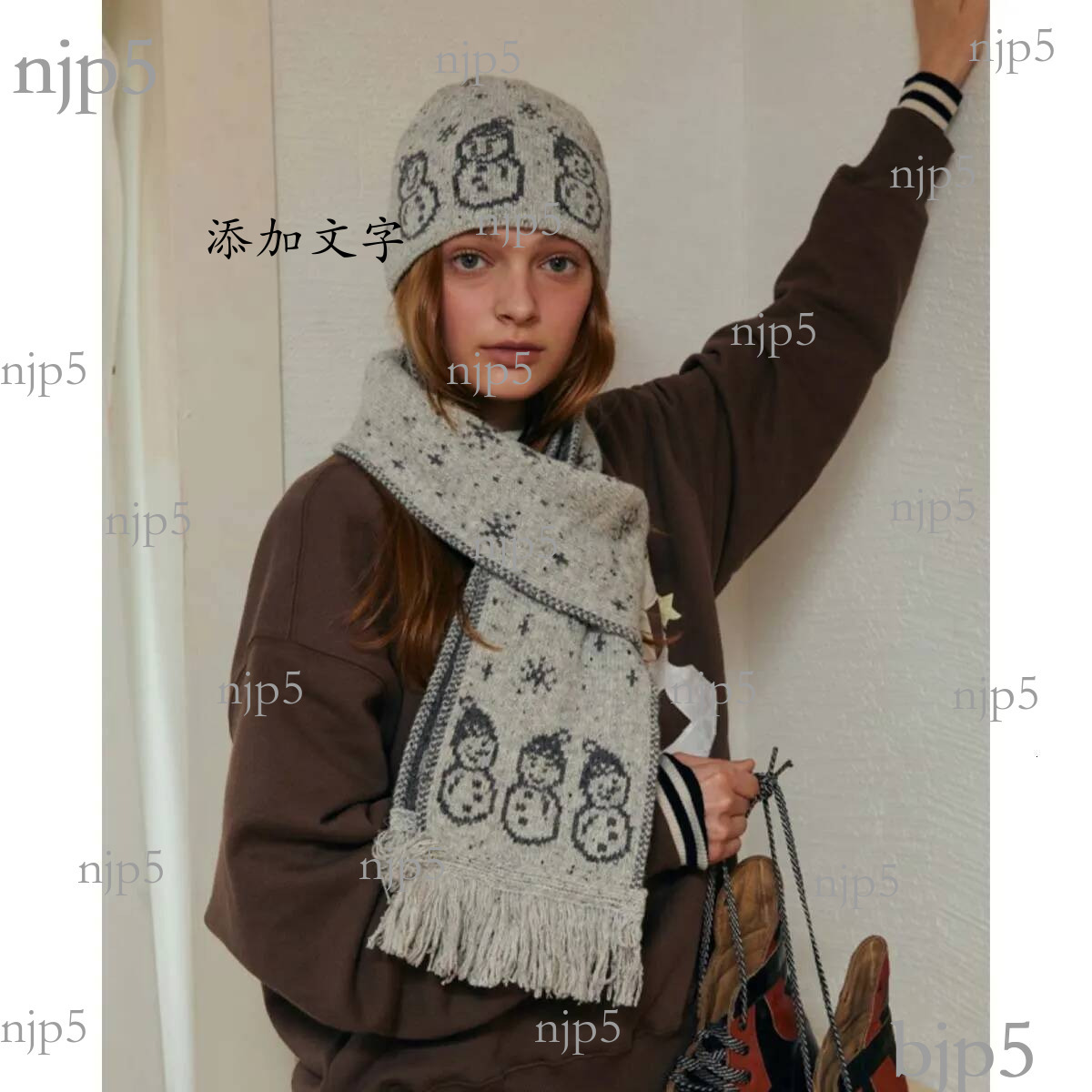 Designer Blended Wool Cartoon Snowman Knitted Scarf - Suitable Women For Winter Retro Collar Design With Excellent Warmth Retention