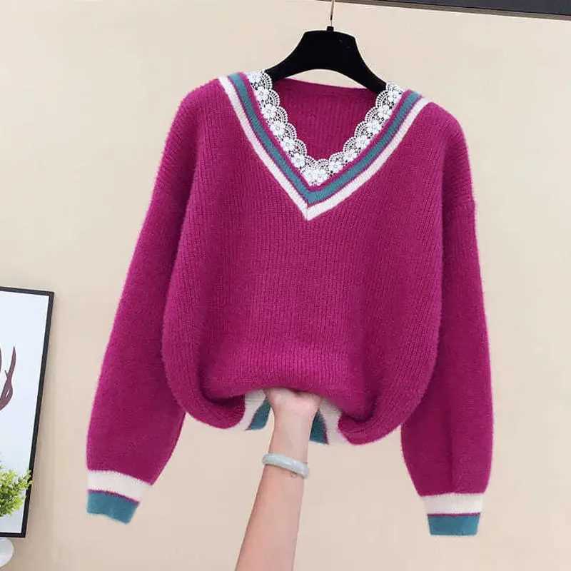 Lace V-neck 2024 Autumn New Niche Loose Versatile Korean Style Ulzzang Loose Short Knitted Sweater Pullover Chic Top S2609170APU