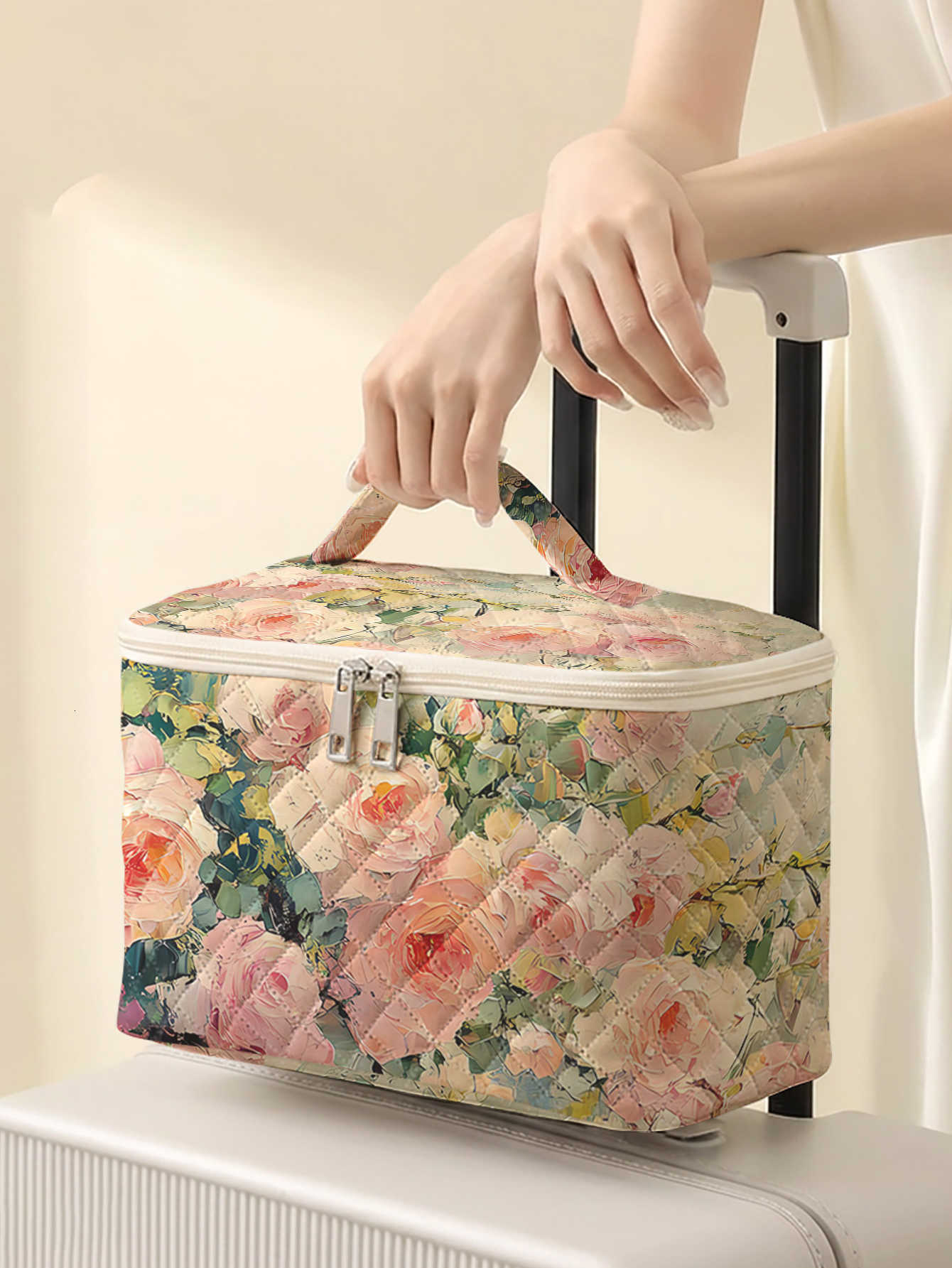 Portable travel 1pc cosmetics with rose patterns large capacity travel storage bag cute and stylish makeup bagT260917