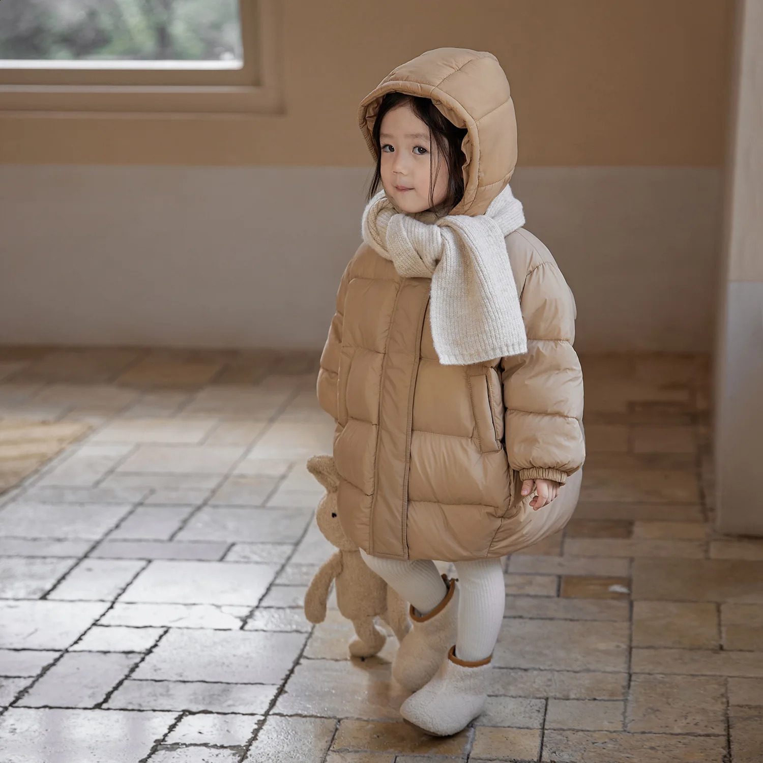 Baby Down Cotton Jacket Girls' Thick and Stylish 2025 Winter Style Female Baby Cartoon Cute Winter Coat260916