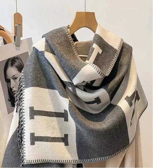 Women Plaid Man Scarf % Cashmere Scarves For Winter Warm Womens And Mens Long Size 180X65cm S260917H985