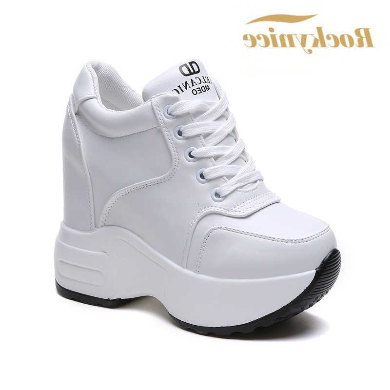 2024 Boots Women's Spring Ankle Leather Chunky Shoes Woman Platform Height Increased Sneakers 10CM Thick Sole Wedges White Boots D260917