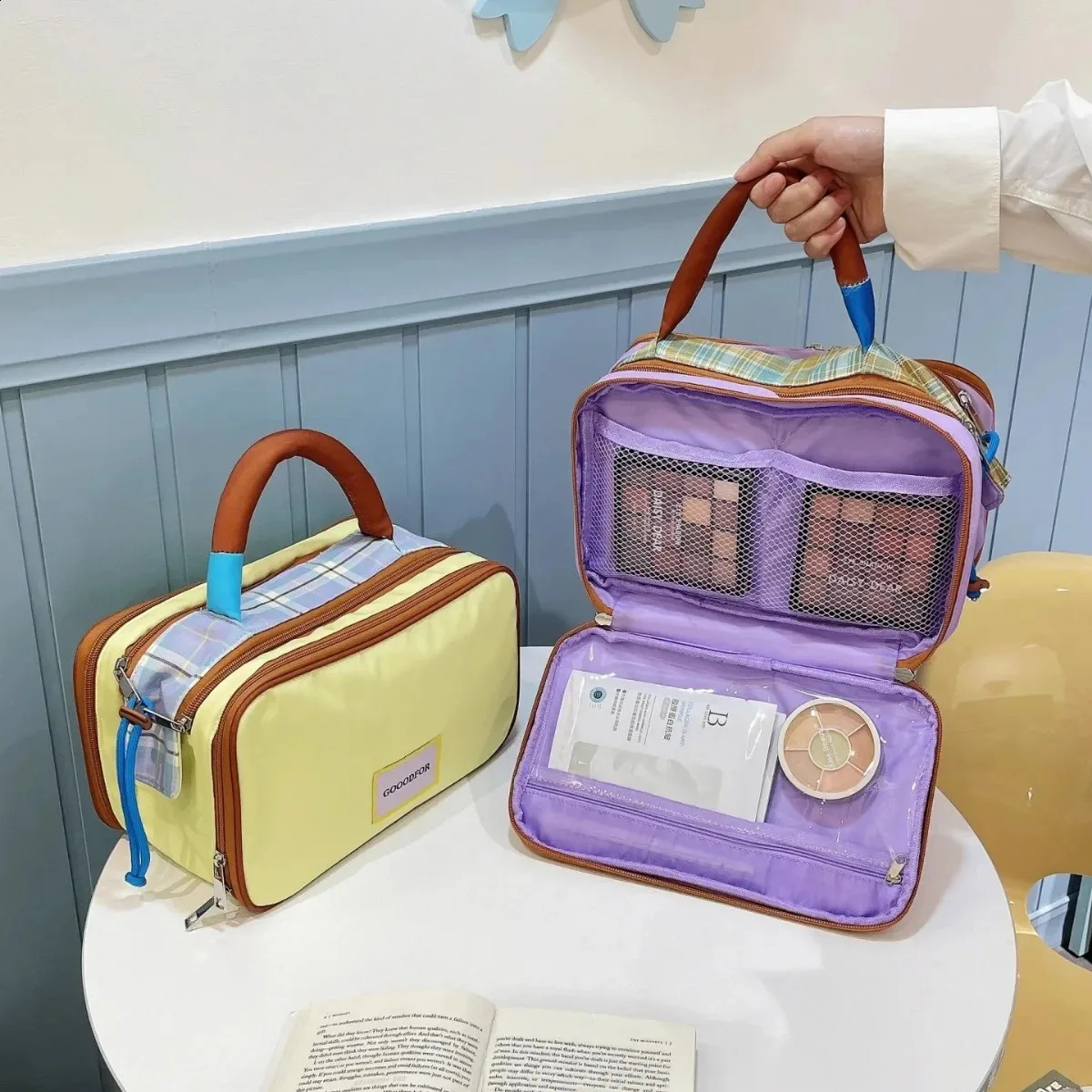 Makeup Bag With Highend Contrast Color Handheld Large Capacity Oxford Cloth Toiletry Cosmetic 260917