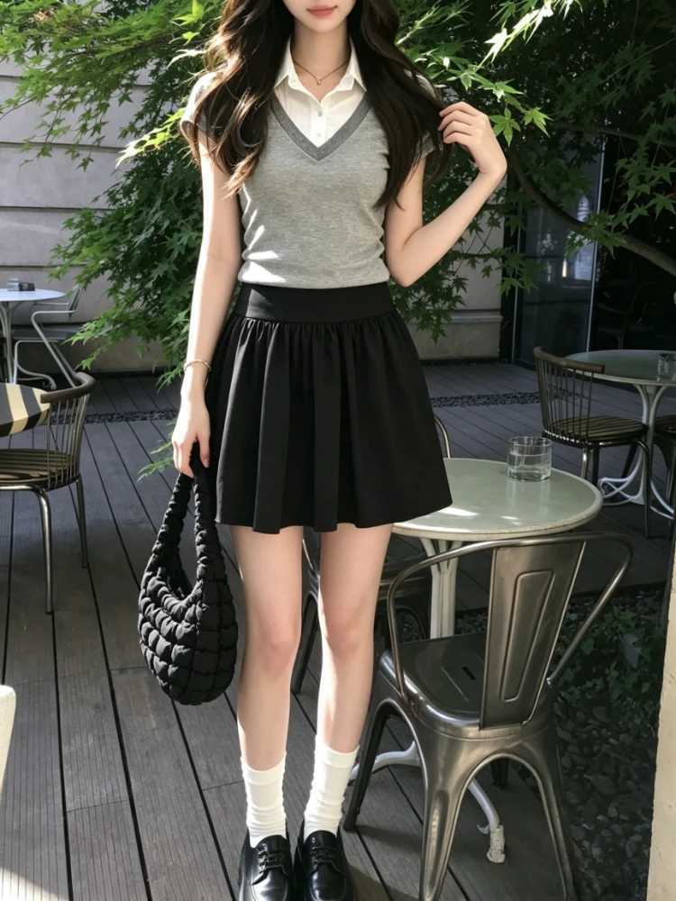 2026 Womens Y2K Autumn Harajuku Korean 2 Piece Suit Retro Plaid Short Sleeve Blouse High Waist Pleated Skirt Daily Street OutfitW260915
