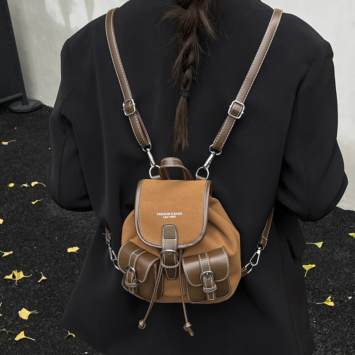 Autumn and Winter Retro Suede Backpack for Work and Commuting Versatile Women's Travel Backpack College Student School Bag Shopping Fashion Mob