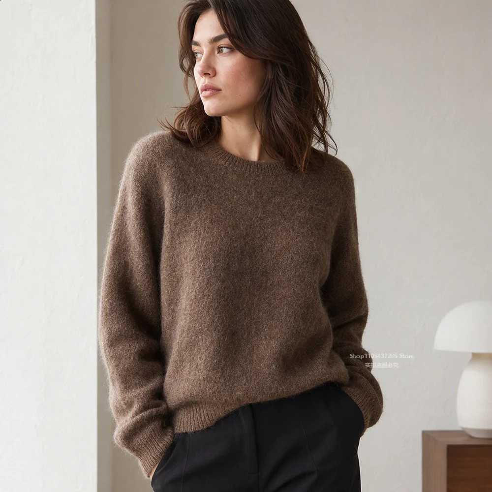 Sweater Long Sleeve Women Pullover Sweaters Women 2026 Winter Oversized Short Knitted Wool Female Casual Thick Warm Soft Tops J260916