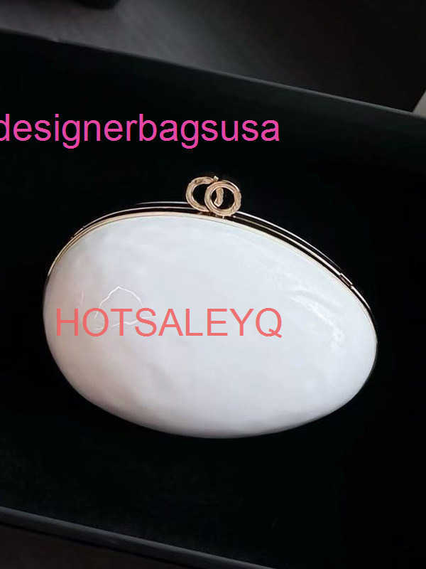 Luxury Designer Bag 26 New Goose-egg-shaped Evening Bag Elegant White Hard-shell Clutch Exquisite Dress Bag Stylish Crossbody Chain Bag Yqtgood