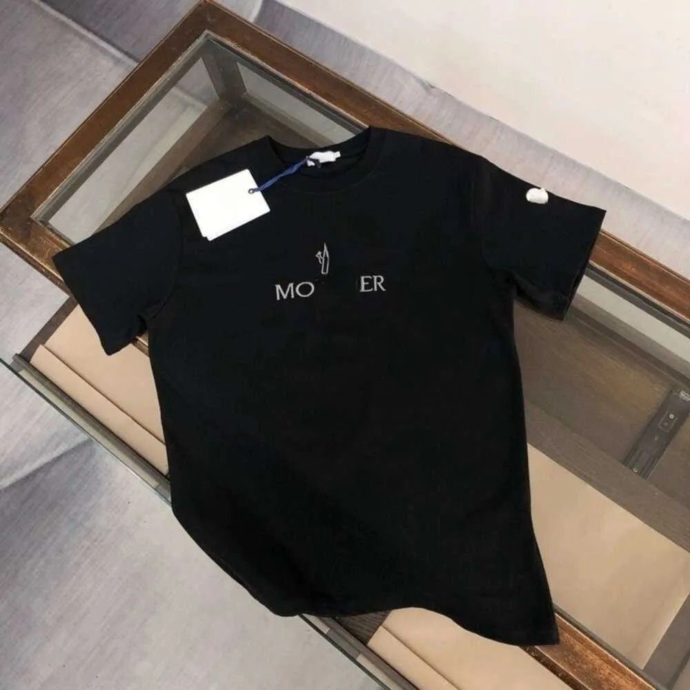 Mens Designer Tshirt Luxury Brand Tee 100% Pure Cotton Top for Men Women