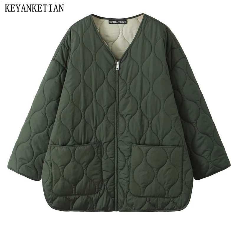 KEYANKETIAN 2024 Autumn/Winter New Women's Dark Green Wave Quilted Outwear Jacket Unisex style Oversize Buttons Greatcoat Top H260917