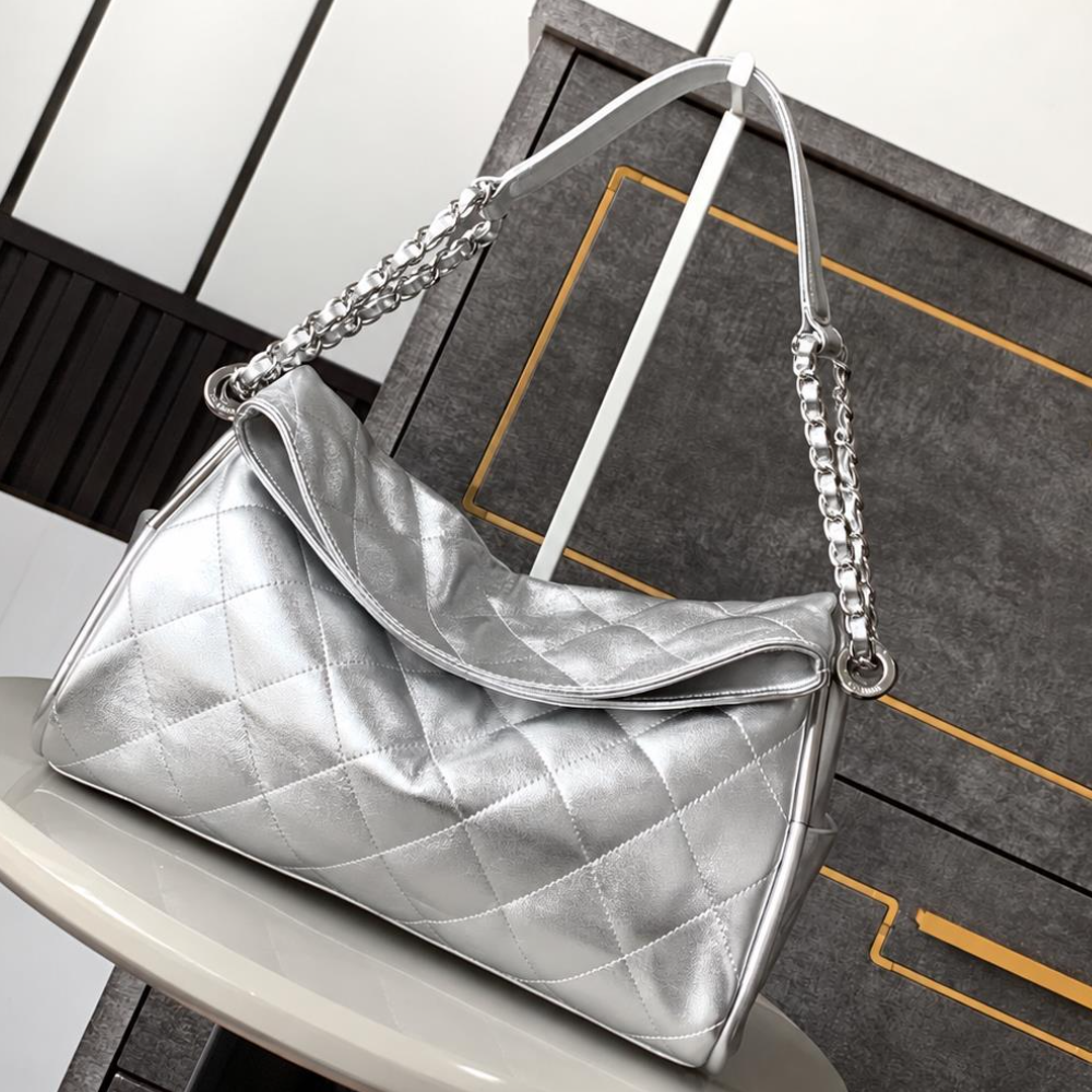 Slouchy Shoulder Bag Quilted Leather Underarm Crossbody Purse Refined Date Travel Daily Top-Tier Designer New Arrival