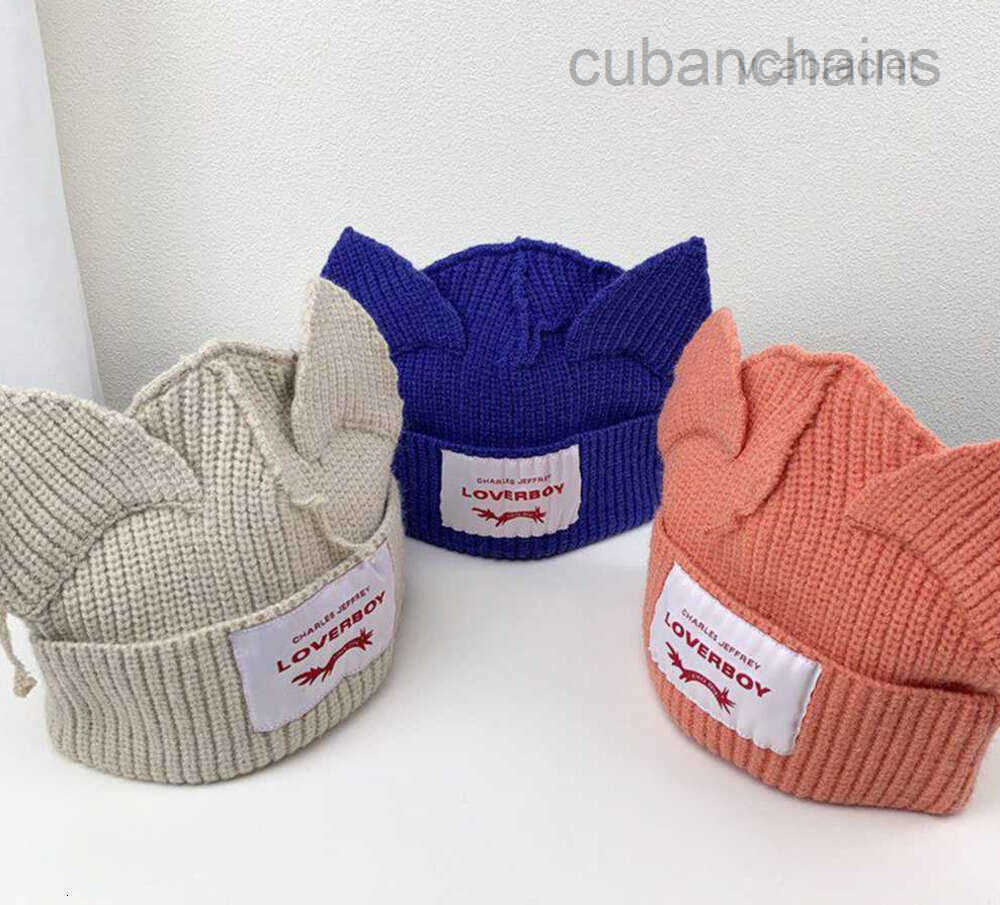 BeanieSkull 2024 Designer Beanie Caps Kpop Street Children Hyunjin Hendery Same Beanies WAYV Leeknew Knitted Cat Ear Hat Fashion Cute LoverBoy Casua