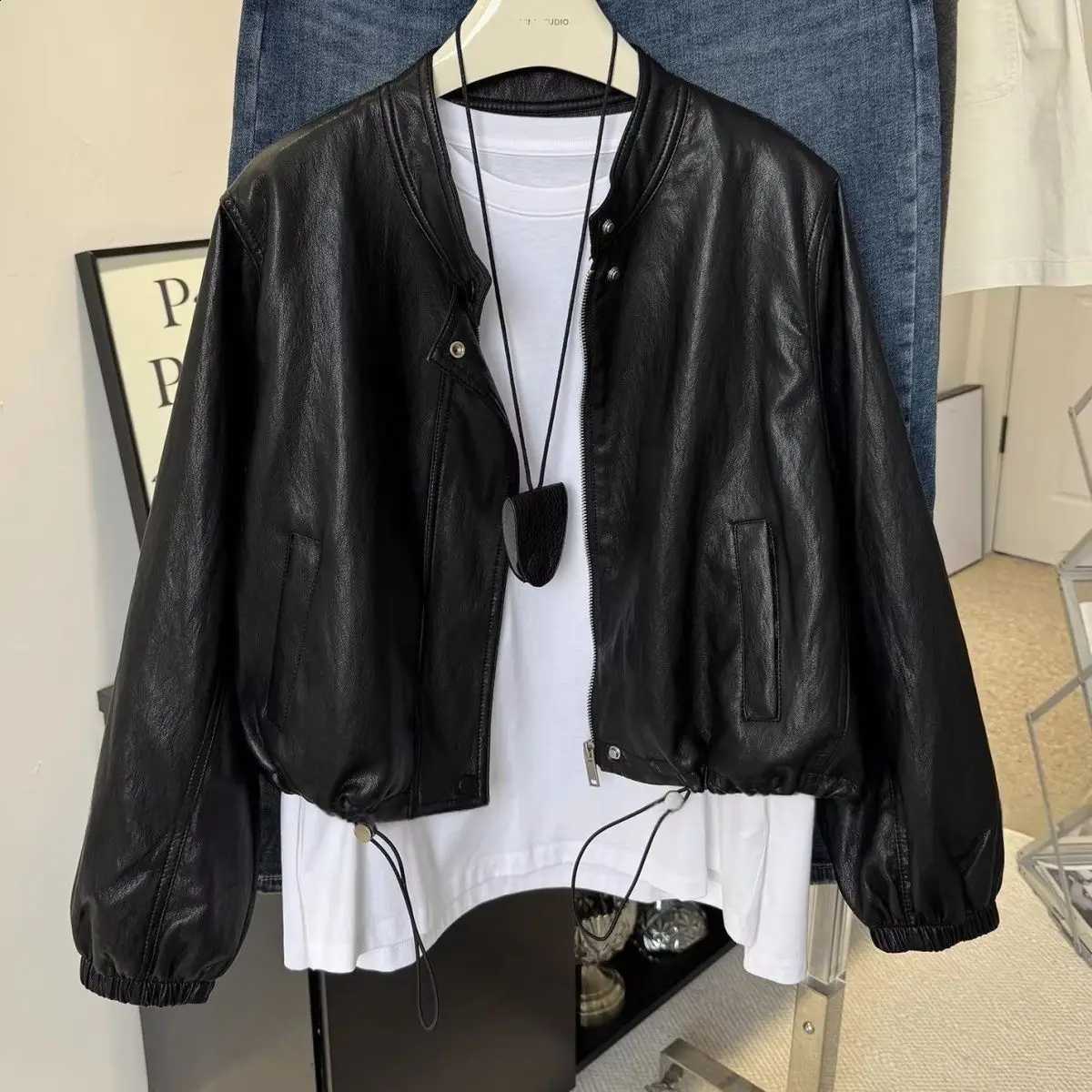 Stand Fashion Style And Casual Up Collar Pu Short Jacket For Women 2026 Autumn And Winter New Item Drawstring Versatile Loose N260905