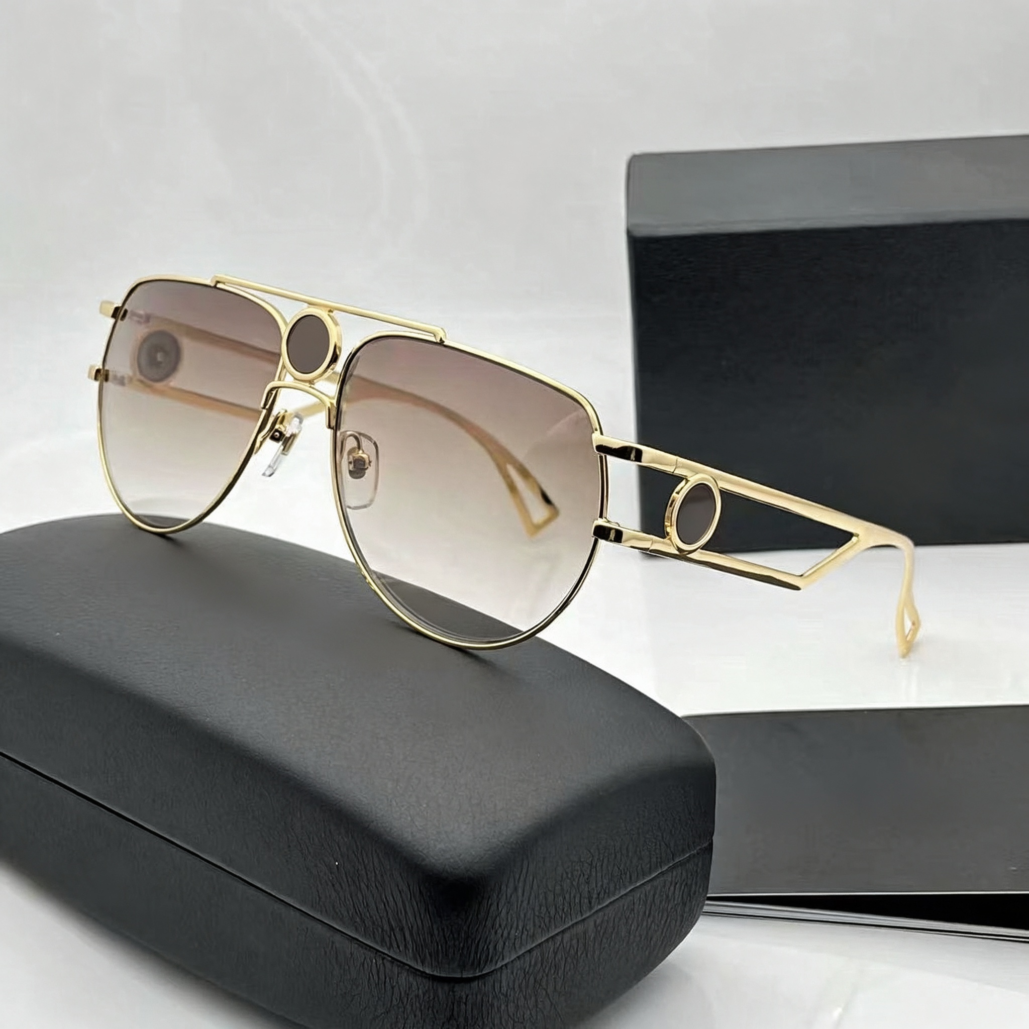 Sunglasses For Men Women Fashion 2225 Summer Designer Stylish High Street Hip Hop Style Anti-Ultraviolet UV400 Retro Plate Oval Full Frame Glasses R