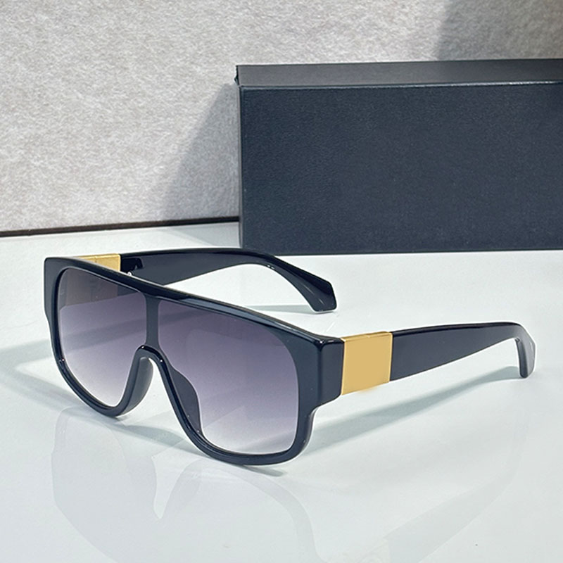 Classic designer Sunglasses acetate one piece shield shaped black frame gradient gray lens metal logo mens sunglasses 4526U casual driving sports st