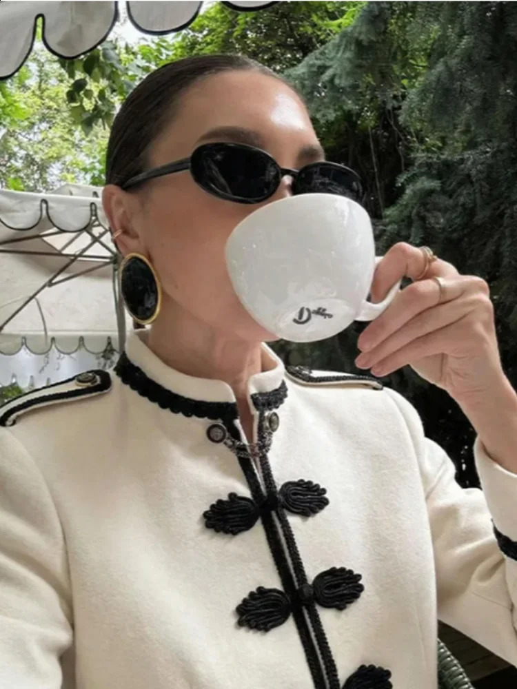 Women Woven Patchwork Crop Jacket Shoulder Pad Frog Button Long Sleeve Street Slim Paneled Blazer 2026 Spring Chic Napoleon Coat 260917
