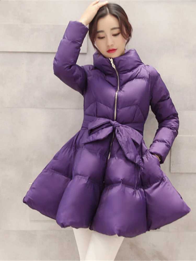 2026 New Fashion Winter Coats Women Warm Outerwea Cotton Padded Jackets Womens Clothing Belt Zipper Parkas Femme A-word Jacket H260917