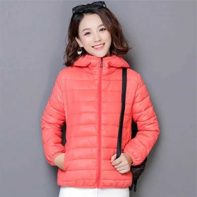 New Glossy Winter Down 2026 Cotton Jacket Women Cotton-Padded Coat Casual Ultra Light Hooded Parkas Short Warm Coat Female Tops H260917