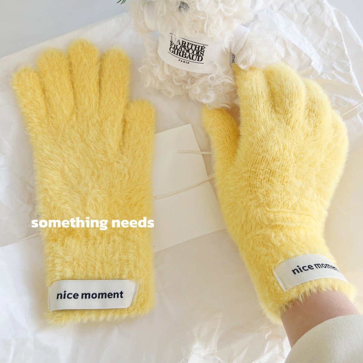 Adult winter knitted, dopamine-inspired, Korean-style, simple design, with fabric labels, warm, half-finger, fingerless gloves, wholesale