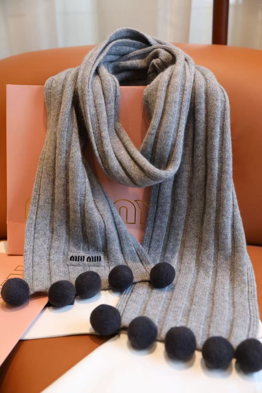designer scarf luxury scarf designer letter design colour letter high quality gift scarf Scarves warm versatile Style fashion scarf