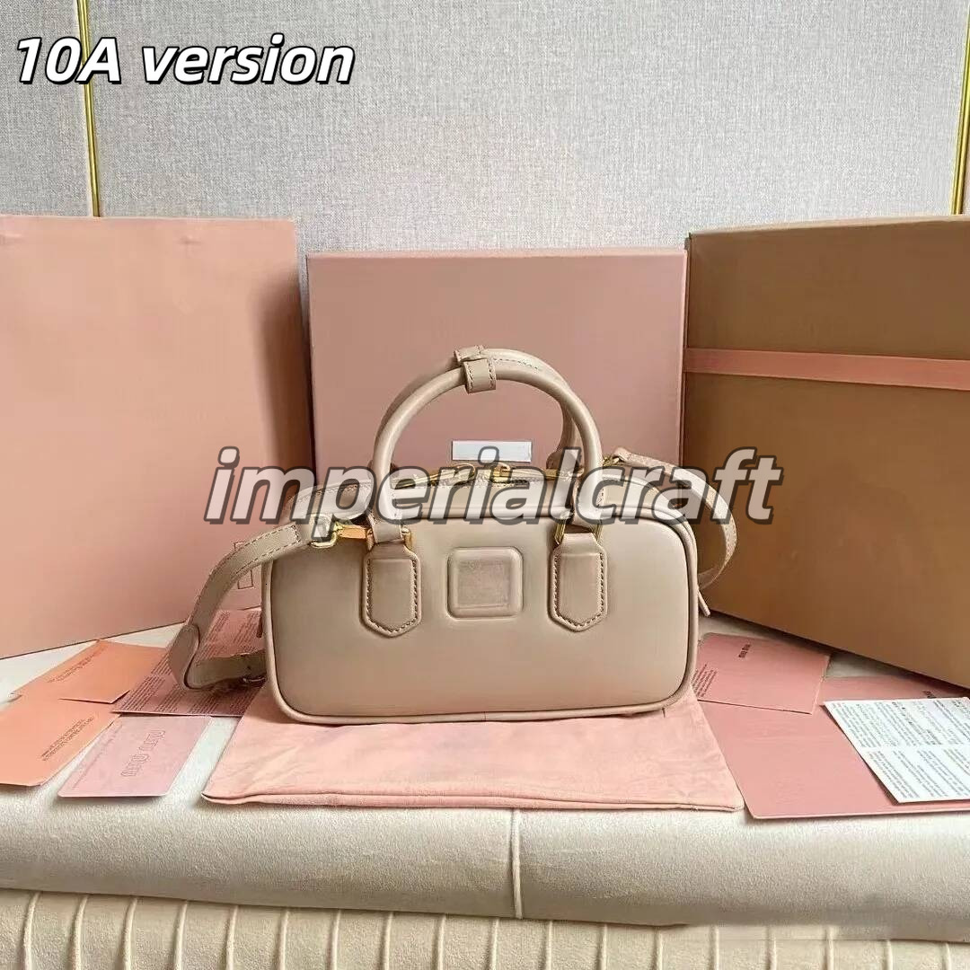 2026 10A Top Designer miuuimuue Bag Fashion Small Square Bag Boston Pillow Bag Classic Bowling Bag Can Be Handheld Shoulder Bag Women Bag Handbag 91