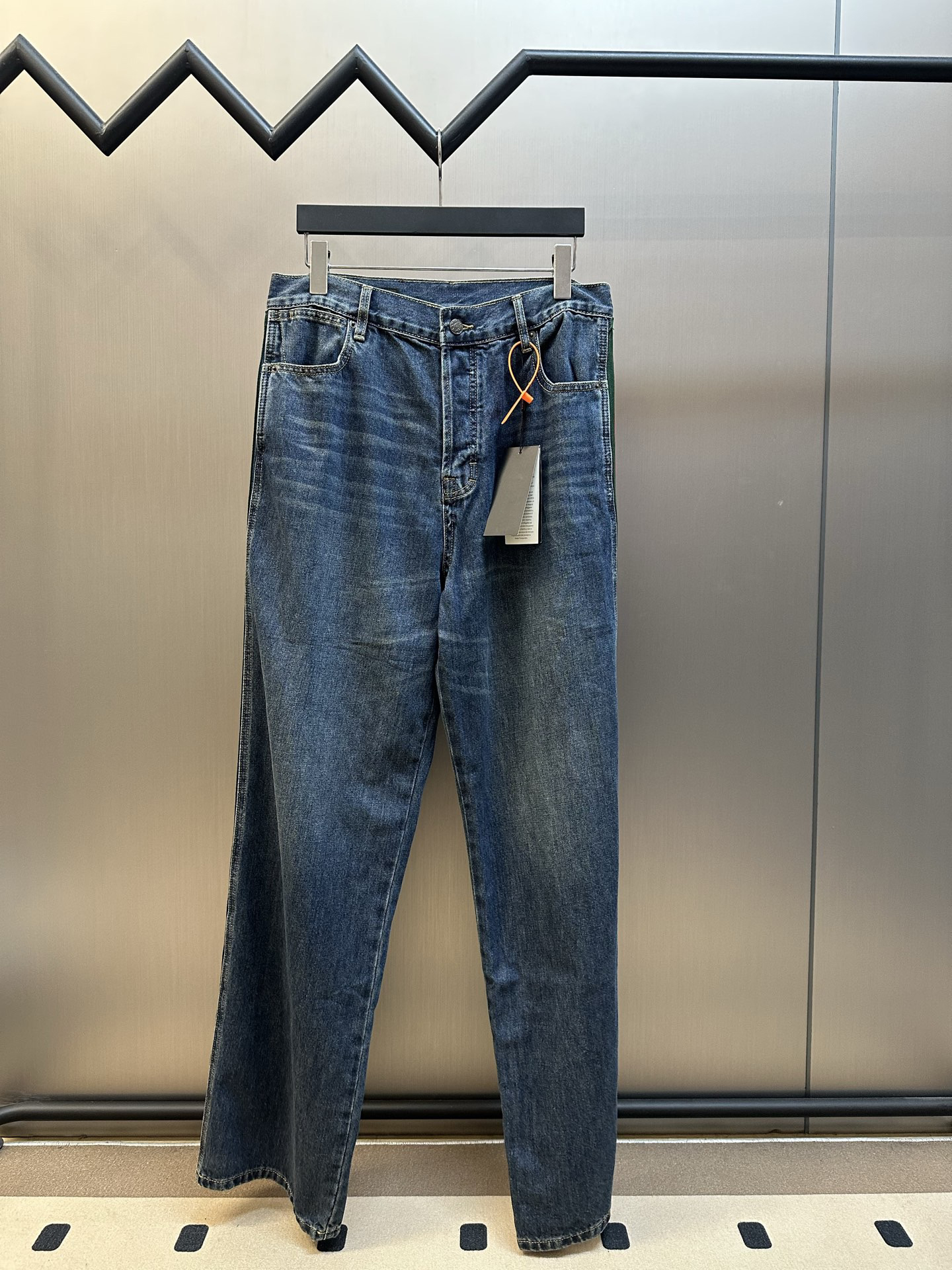 Men's Plus Size Pants Unwashed Selvedge Mens Raw Denim Jeans High Quality Indigo Small Quantity Wholesale Price Japanese Style Cotton Japan RED