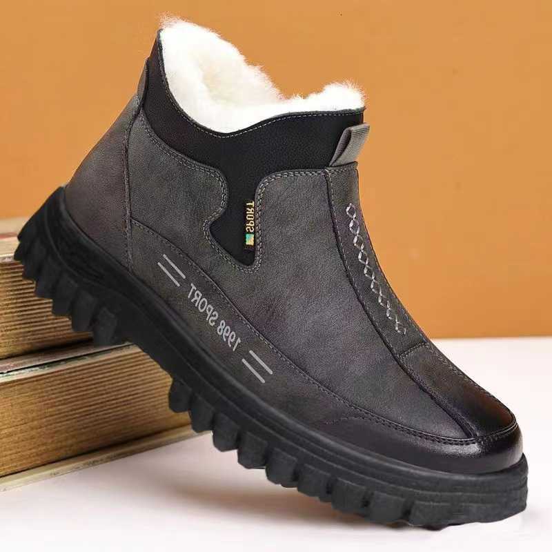 Winter new men's casual warm plush cotton shoes high top outdoor Northeast large warm locked cotton leather shoes D260917
