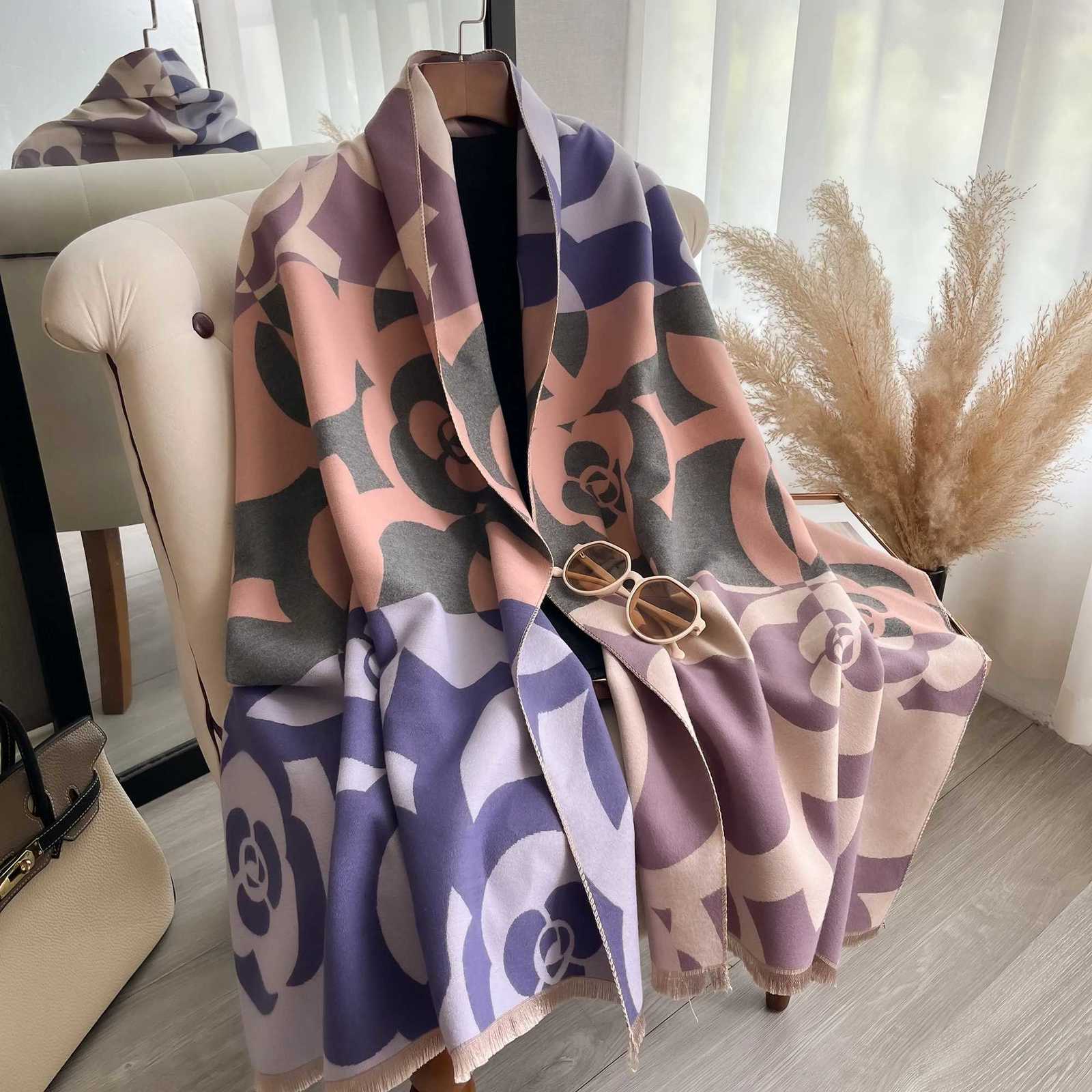 Latest Autumn Winter Luxury Camellia Design Scarf Imitation Cashmere Soft Warm Fringe Pashmina Shawl Bufanda Echarpe Poncho 2024 X260917